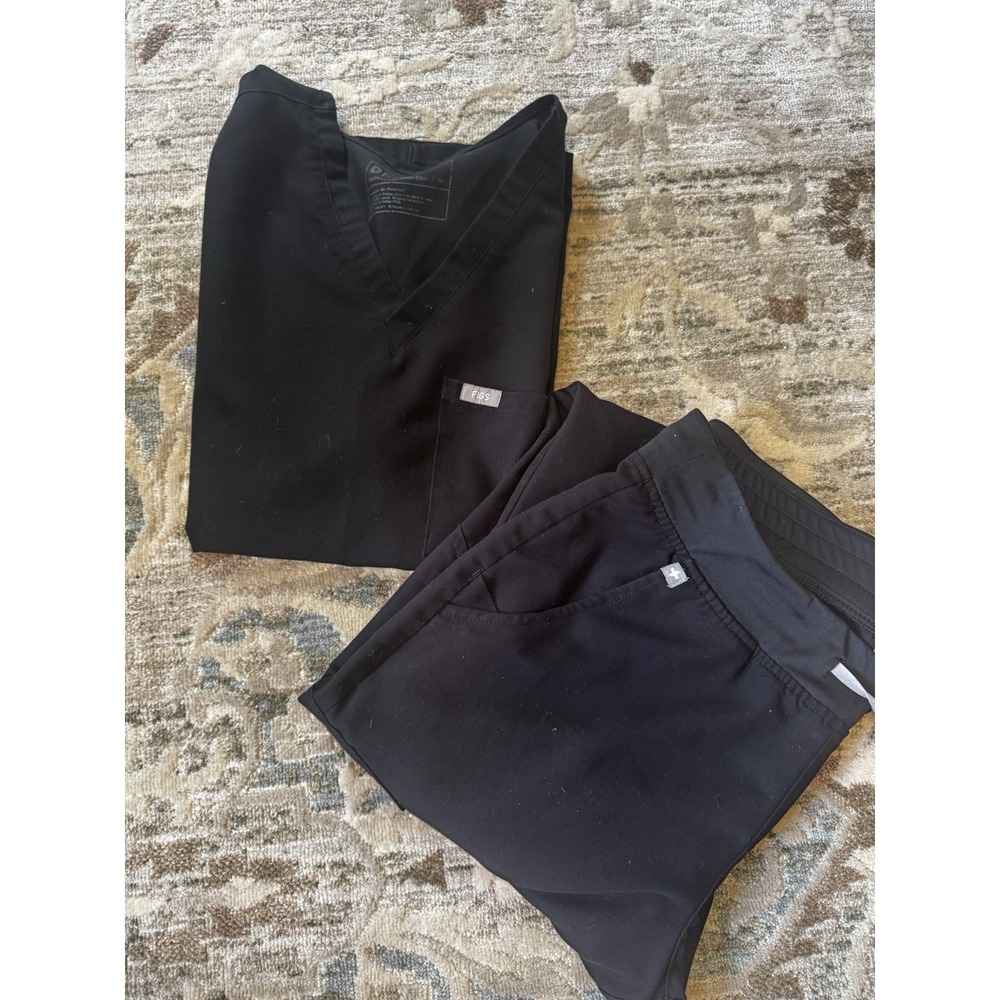 Women's Fig Scrubs Set Medium Black Top and Pants Medical Uniform
